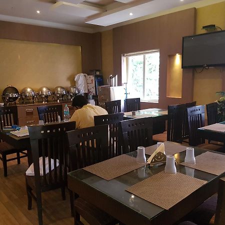 Hotel Sbs Grand Coimbatore Zewnętrze zdjęcie
