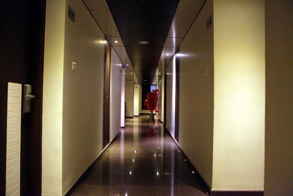 Hotel Sbs Grand Coimbatore Zewnętrze zdjęcie