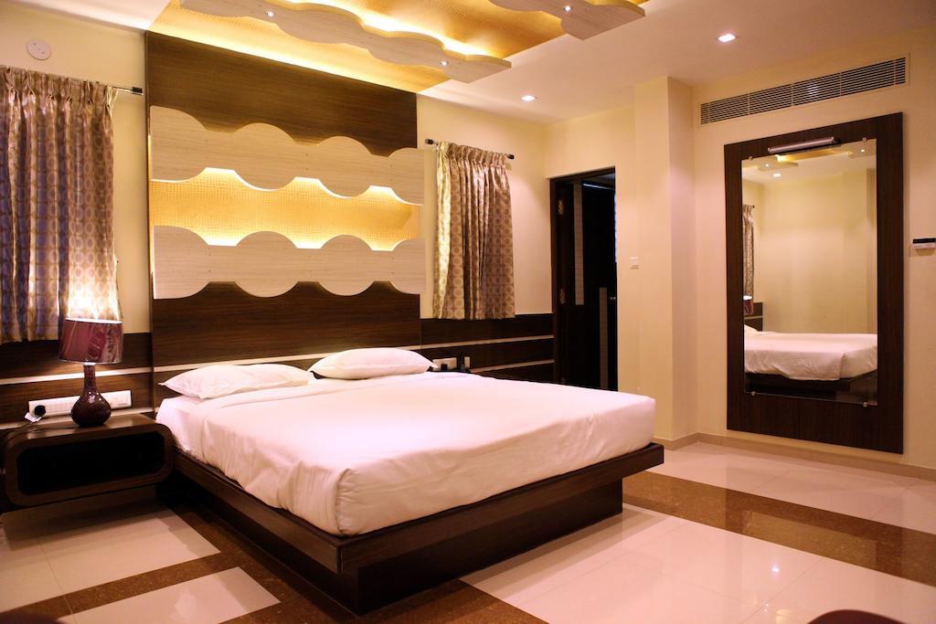 Hotel Sbs Grand Coimbatore Pokój zdjęcie