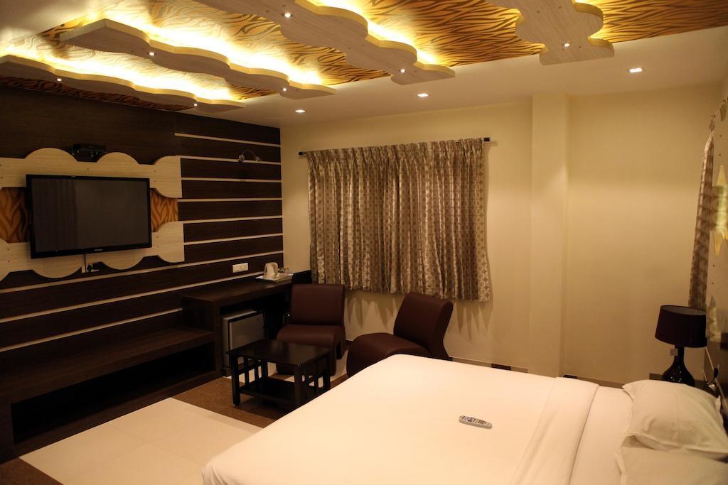 Hotel Sbs Grand Coimbatore Pokój zdjęcie