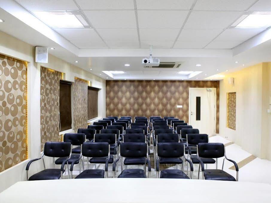 Hotel Sbs Grand Coimbatore Zewnętrze zdjęcie